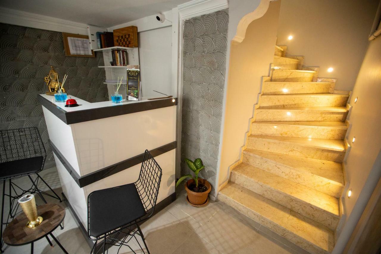 Ferienwohnung Gold Rose Apart Istanbul Exterior foto